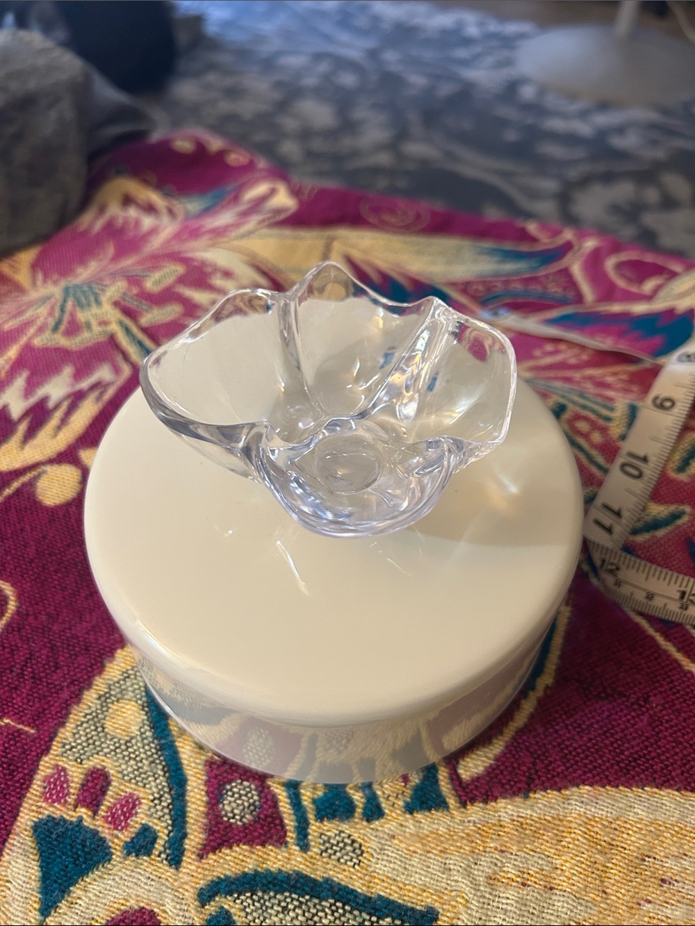 New Oscar De La Renta Body Powder - Picture 9 of 14